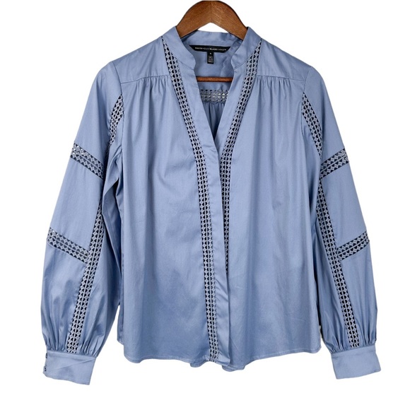 White House Black Market Embroidered Poplin Shirt Size Small - Picture 2 of 7